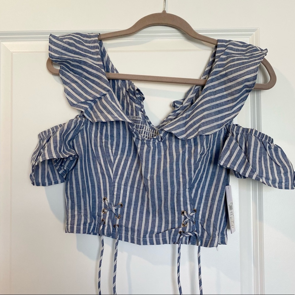 Guess crop top blouse - Picture 8 of 9
